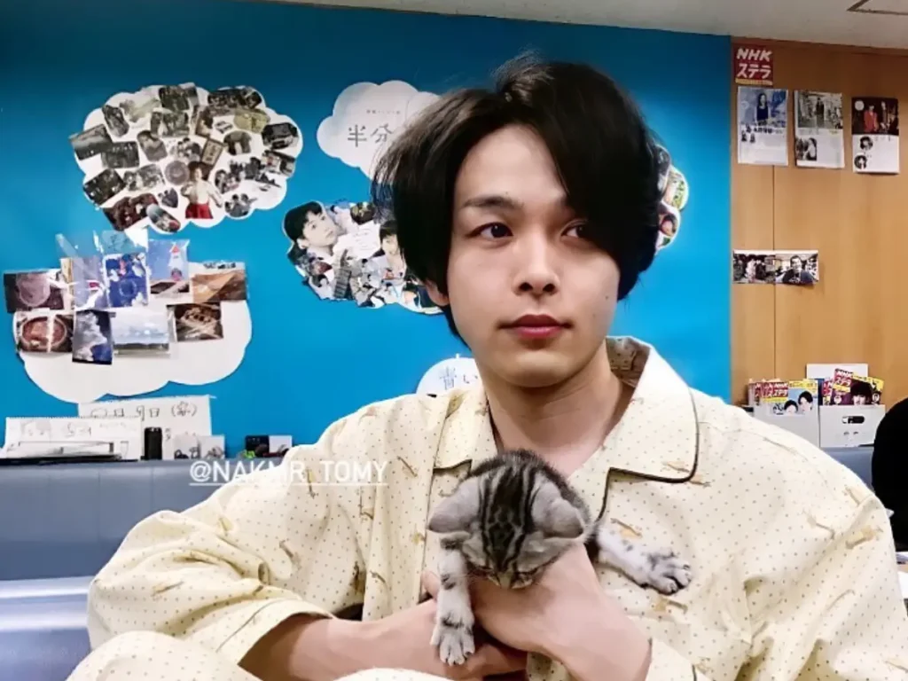 中村倫也 パジャマ 猫