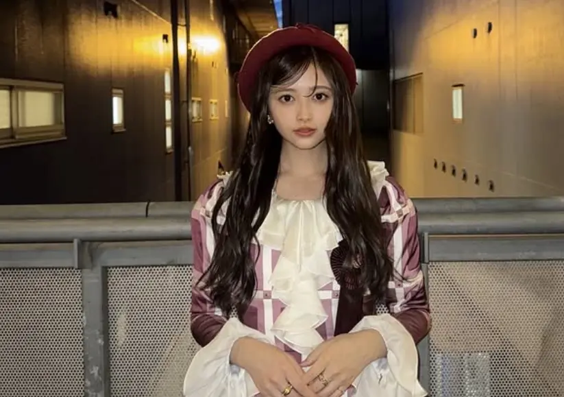 井上和　お人形