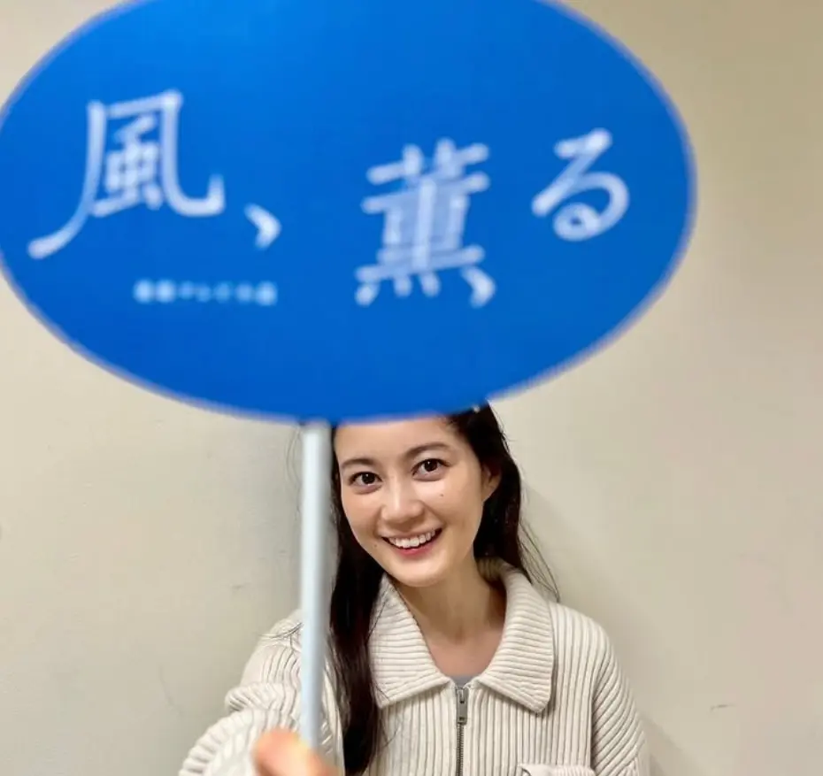 風薫る　生田絵梨花